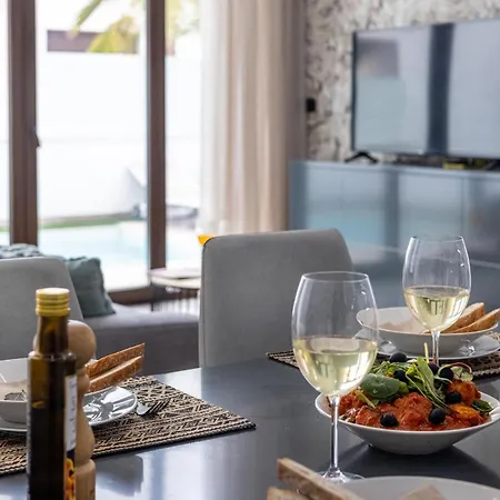 Laguna Veintidos * Τορεβιέχα